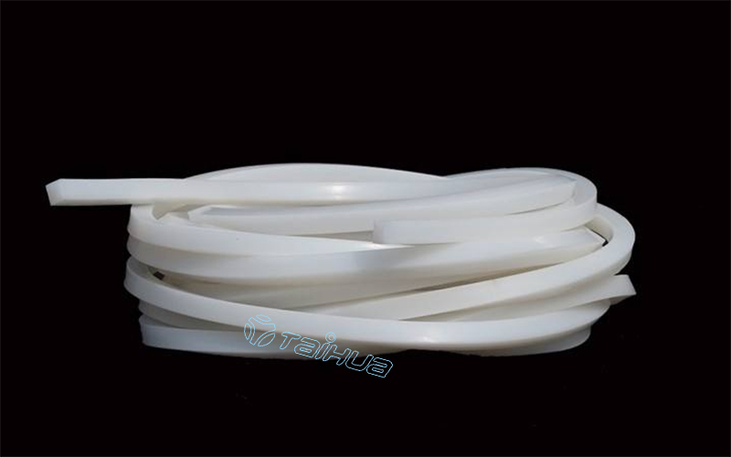 硅膠擠出制品-硅膠密封條的功能及應(yīng)用有哪些？